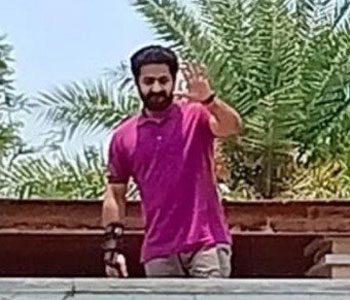 Shouting-Jai-Tarak-at-Jr--NTR-House