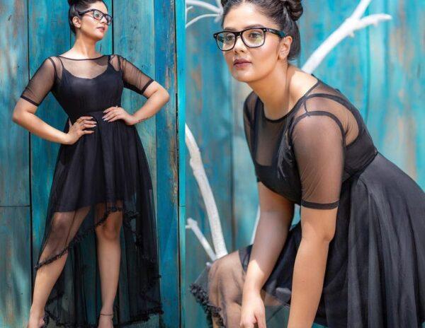 Sree-Mukhi-Instagram