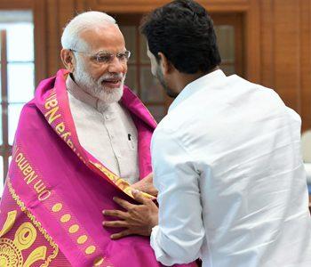 YS Jagan - Narendra Modi