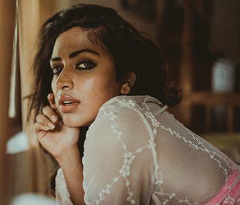 Aadai-first-look-amala-paul-A--Certified