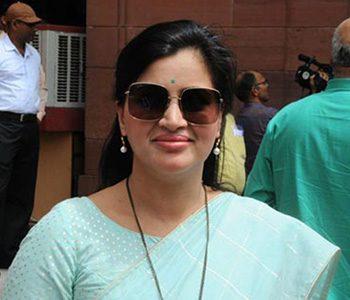 Actress-Navneet-Kaur----MP-Amravati-constituency
