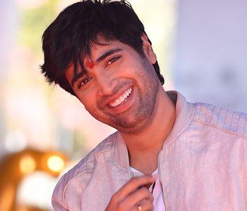 Adivi Sesh Certainly Doesn't Want to Add to Prabhas' Tension!!!