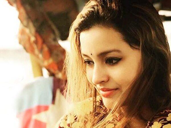 Am Not That Kind of Person - Renu Desai Clarifies