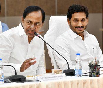 Andhra Experts Worried About KCR's Proposal