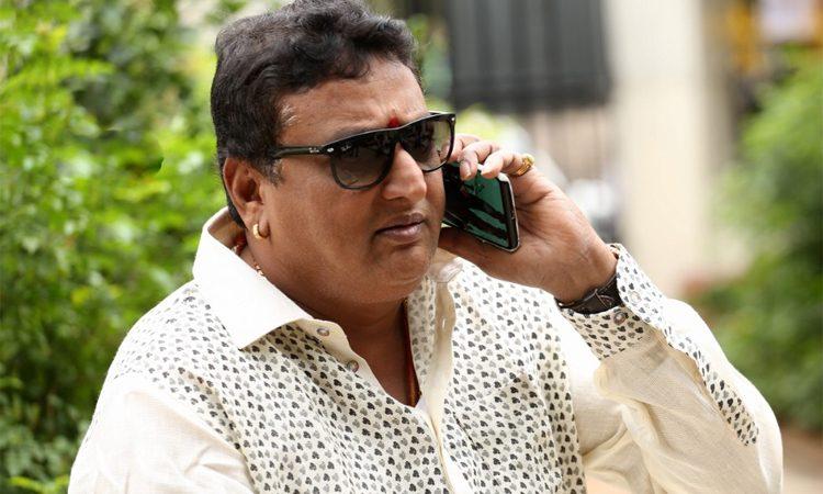 Comedian Prudhvi Raj responds on rumours over mega family ban