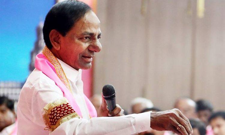 KCR Inviting Modi to Telangana Political Turf?