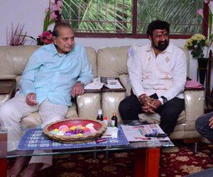 Nandamuri Balakrishna And Chandrababu Naidu Meets Superstar Krishna -
