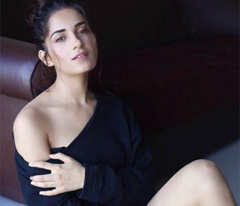 Ruhani-Sharma-Instagram