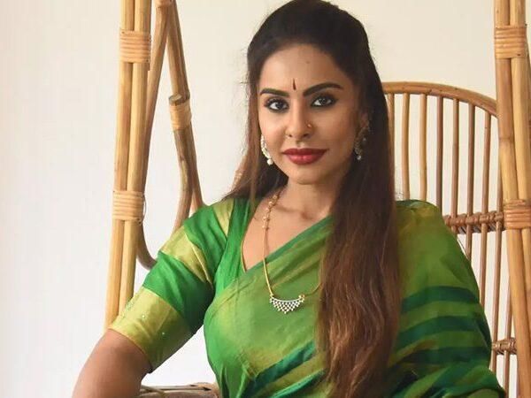 Sri-Reddy-Director-Teja