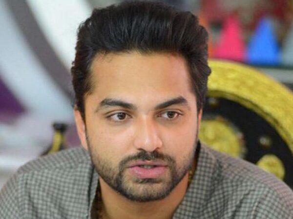 Vishwaksen-Eating-His-Own-Words
