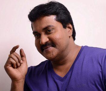 comedian sunil planning to remake Andhadhun in telugu
