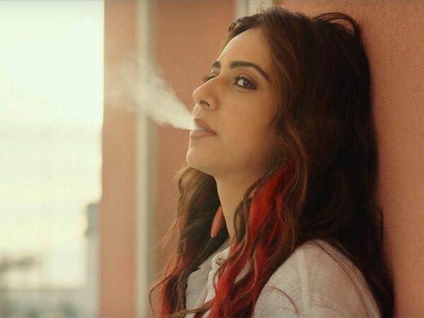 Chinmayi-Virgin-to-Rakul-Preet's-Smoking!