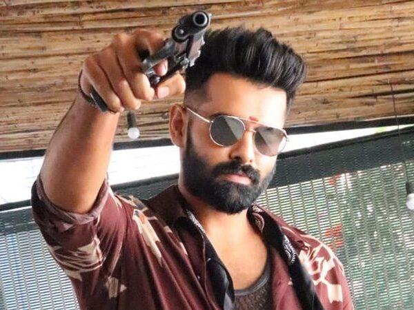 Enjoy-iSmart-Shankar,-Don't-Create-Scene---Ram-to-His-Fans