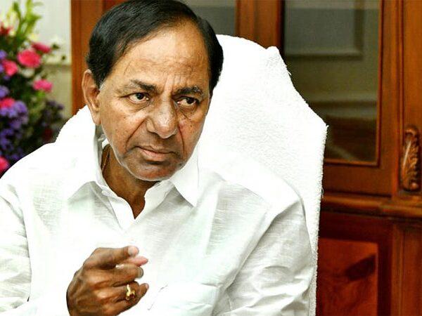 KCR confident on demolishing erramanjil building