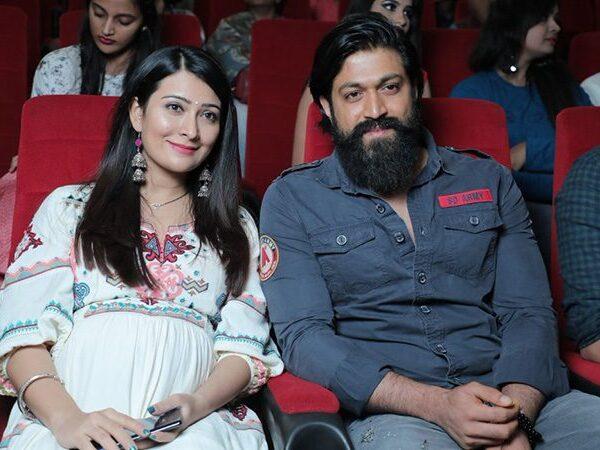 KGF-Star-Yash-Wife-Flaunting-Baby-Bump