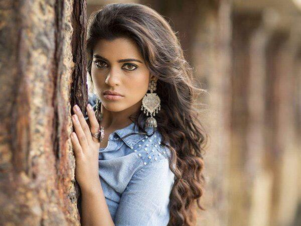Most-Awaited-Sequel-Gets-Vijay-Deverakonda's-Girl