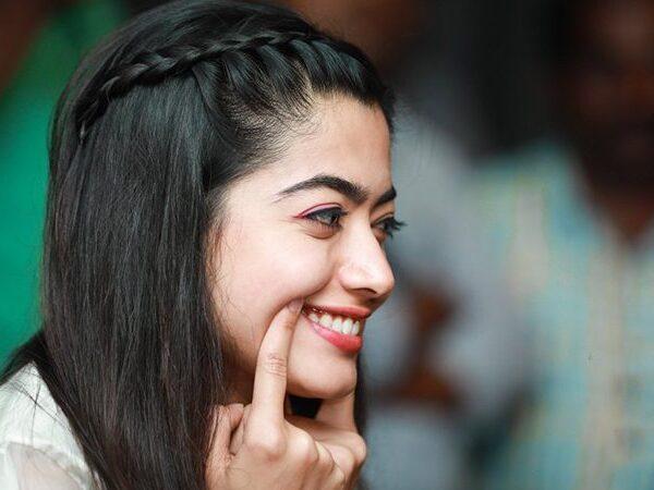 People-Are-Reading-Tweets,-It's-Embarrassing---Rashmika-Mandanna