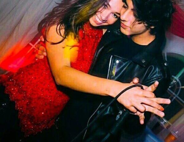 Shahrukh-Khan's-Son-Hugging-Some-Mystery-Girl