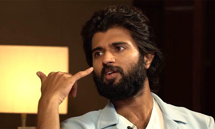 Vijay Deverakonda's Brother Anand Deverakonda Walked out of US Premiere!