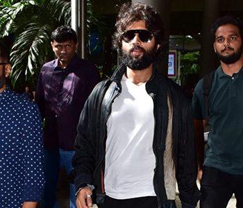 What's This Hadavidi? VD at Mumbai Airport