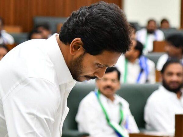 YS-Jagan-Should-Start-Showing-His-Other-Side