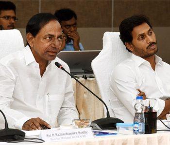 Jagan Fully Convinced About KCR's Kind Heart?