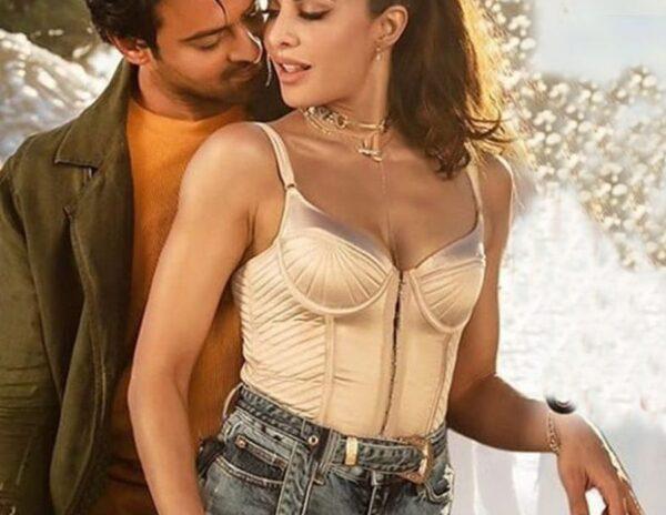 Bolly-Actress-Charged-2-Cr-to-Be-Prabhas'--Bad-Girl