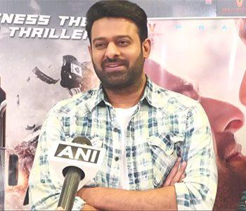 I-&-Anushka-Would've-Gone-to-a-Beach-Prabhas