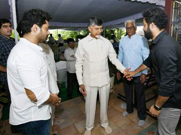 Jr NTR - Chandrababu Naidu - nandamuri kalyan ram-