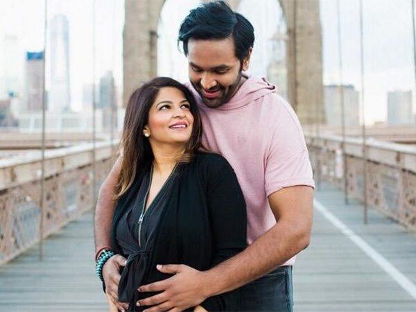 Manchu Vishnu Wife Delivery live on instagram
