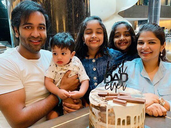Manchu-Vishnu-to-Go-Live-on-Wife's-Delivery