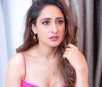 Pragya-Jaiswal-Instgram