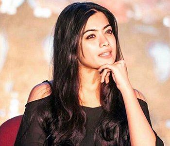 Rashmika-Mandanna-Keeps-Mum-on--Rumors!