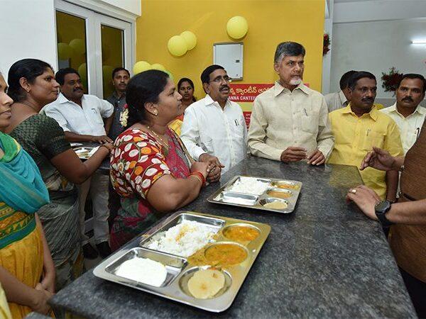 TDP allegations anna canteens to replace govt liquor shops