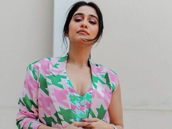 Will Regina Cassandra Be Noticed & Considered