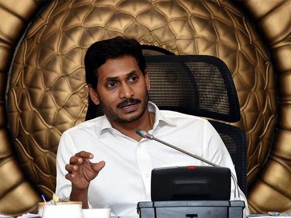 YS-Jagan-Mohan-Reddy-revenge-on-Visakhapatnam-police