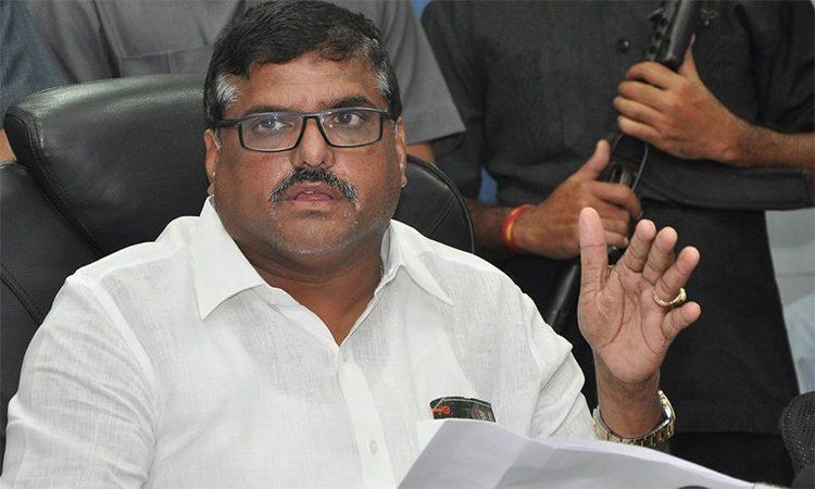 botsa-satyanarayana-responds--on-capital-amaravati