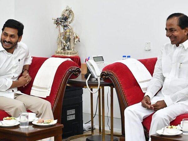 Jagan-Invites-KCR-for-Tirumala-Brahmotsavams