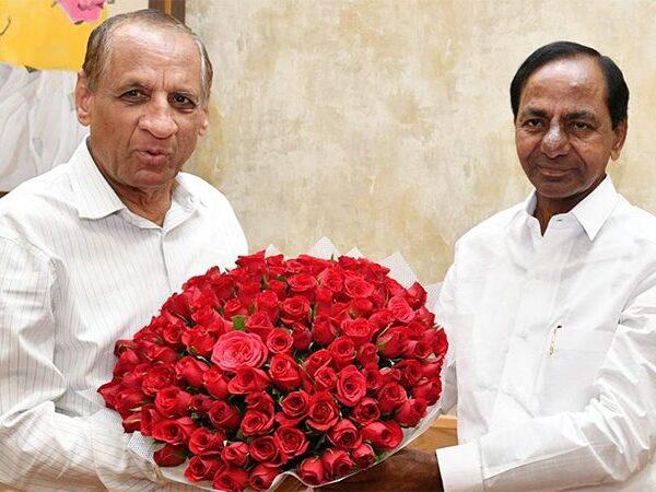 KCR---Governor-ESL-Narasimhan-
