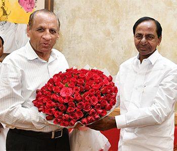KCR---Governor-ESL-Narasimhan-