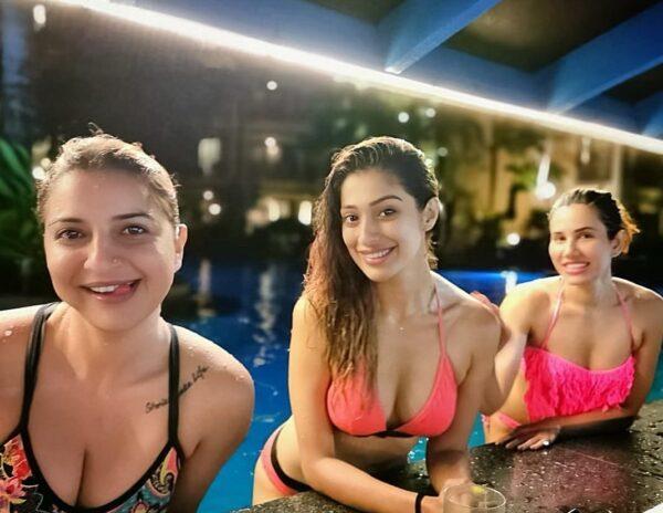 Pic Talk Raai Laxmi Water Babies Luring Out Sanity