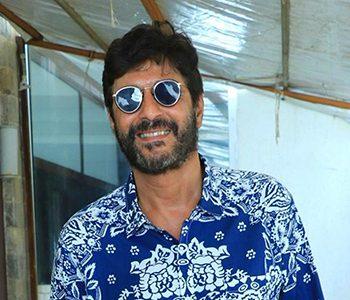 Prabhas'-Fan-Attacks-Senior-Actor-with--Chappal