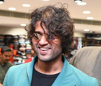 Vijay-Deverakonda-Latest