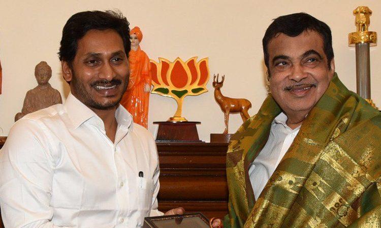 YS Jagan - Nitin Gadkari