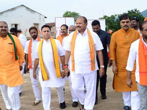 BJP-Trying-To-Clip-YS-Jagan's-Wings