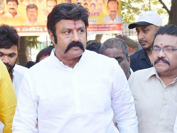 Balakrishna-Mourns-Death-of-Little-Fan