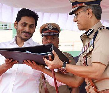 CM-YS-Jagan-Pays--Tributes-to-Police-Martyrs