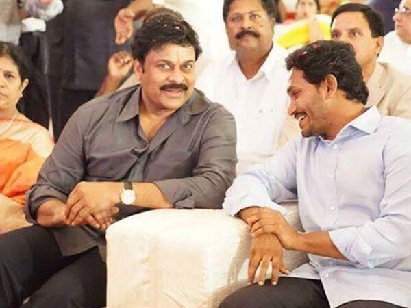 Chiranjeevi-Takes-First-Step-Towards-Lotus-Pond