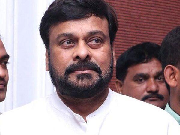 Chiranjeevi-To-Distance-From--Congress