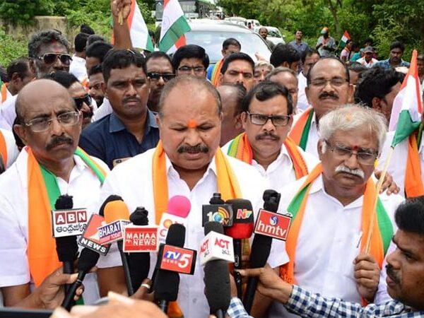 Kanna Lakshmi Narayana fires on YSR Congress Government